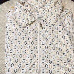 Sport Haley White and Blue Patterned Short Sleeve Top